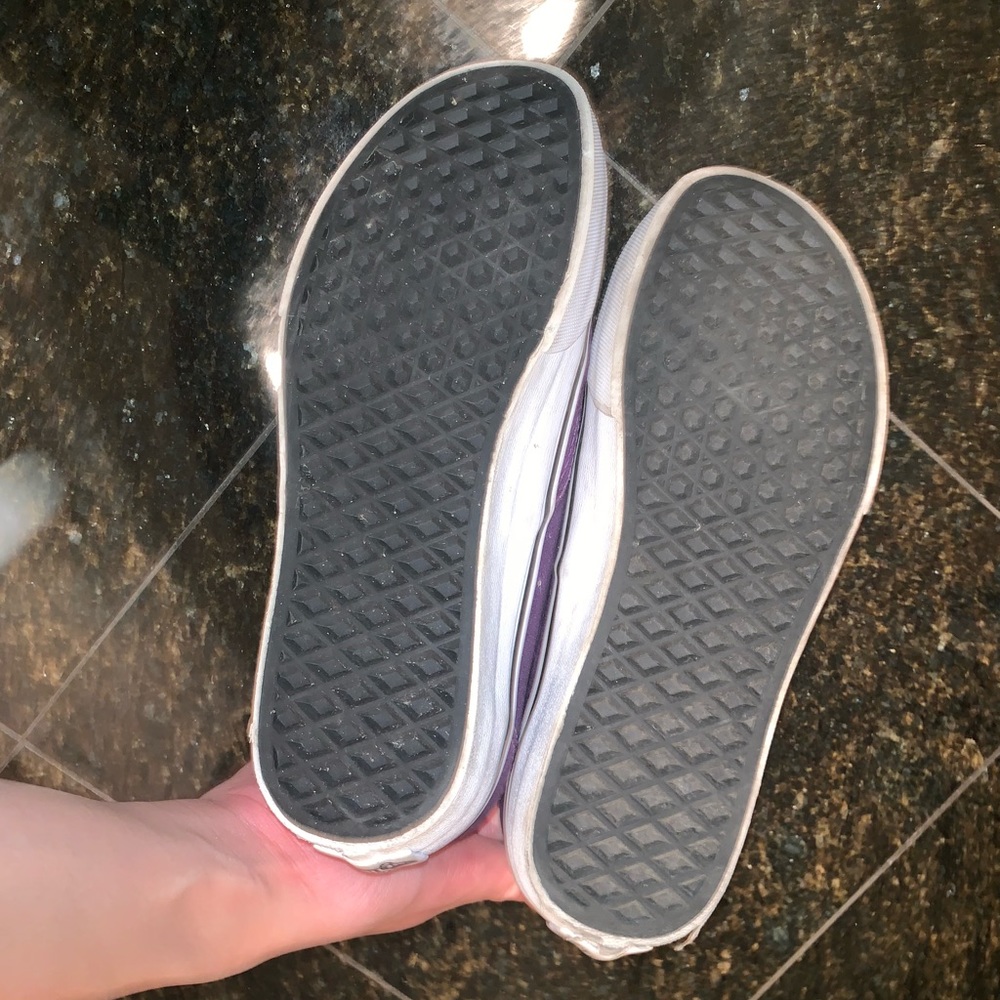 NEW AUTHENTIC VANS sneakers in blackberry - Picture 7 of 7